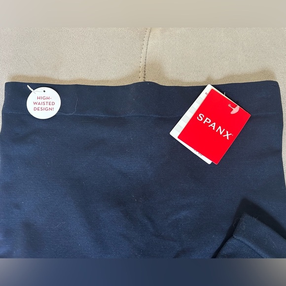 NWT SPANX High-Waisted Lamn Leggings Shapewear -Port Navy - Picture 7 of 8